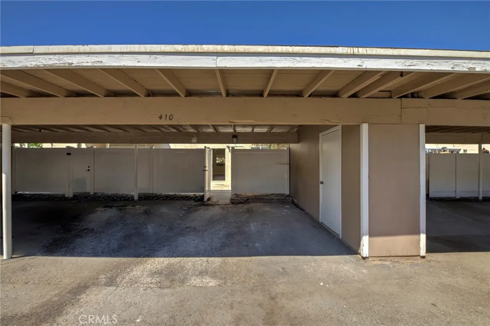 410 Cerritos Azusa, CA 91702
