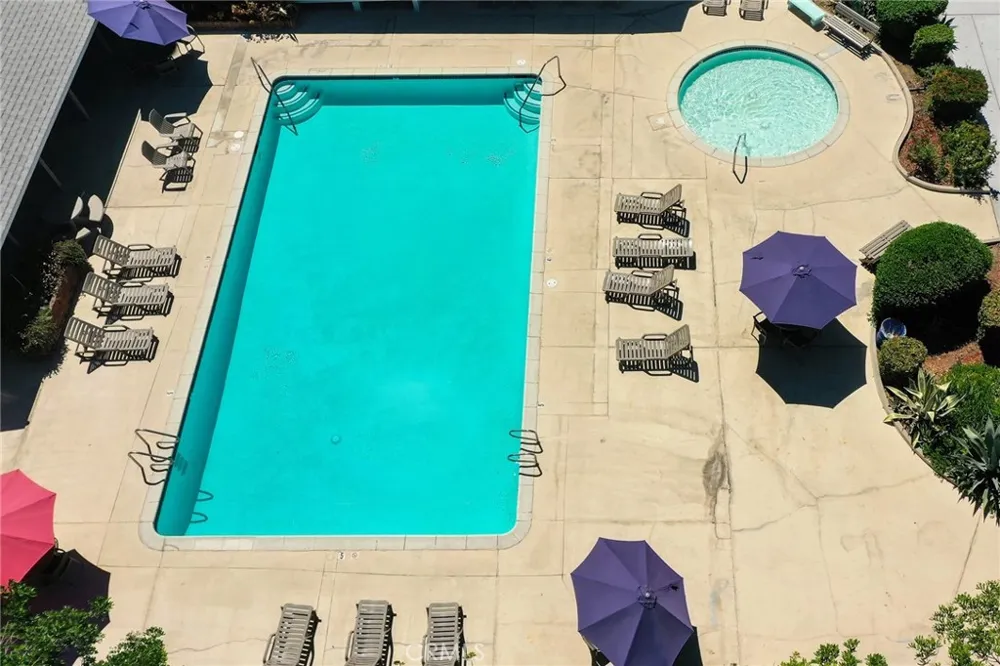 410 Cerritos Azusa, CA 91702