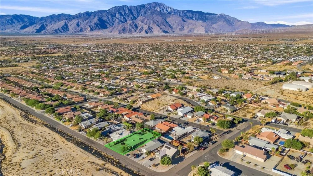11155 Foxdale Desert Hot Springs, CA 92240