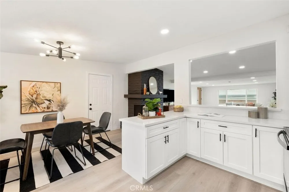 11155 Foxdale Desert Hot Springs, CA 92240