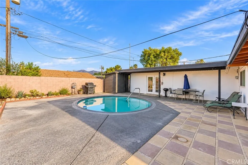 11155 Foxdale Desert Hot Springs, CA 92240