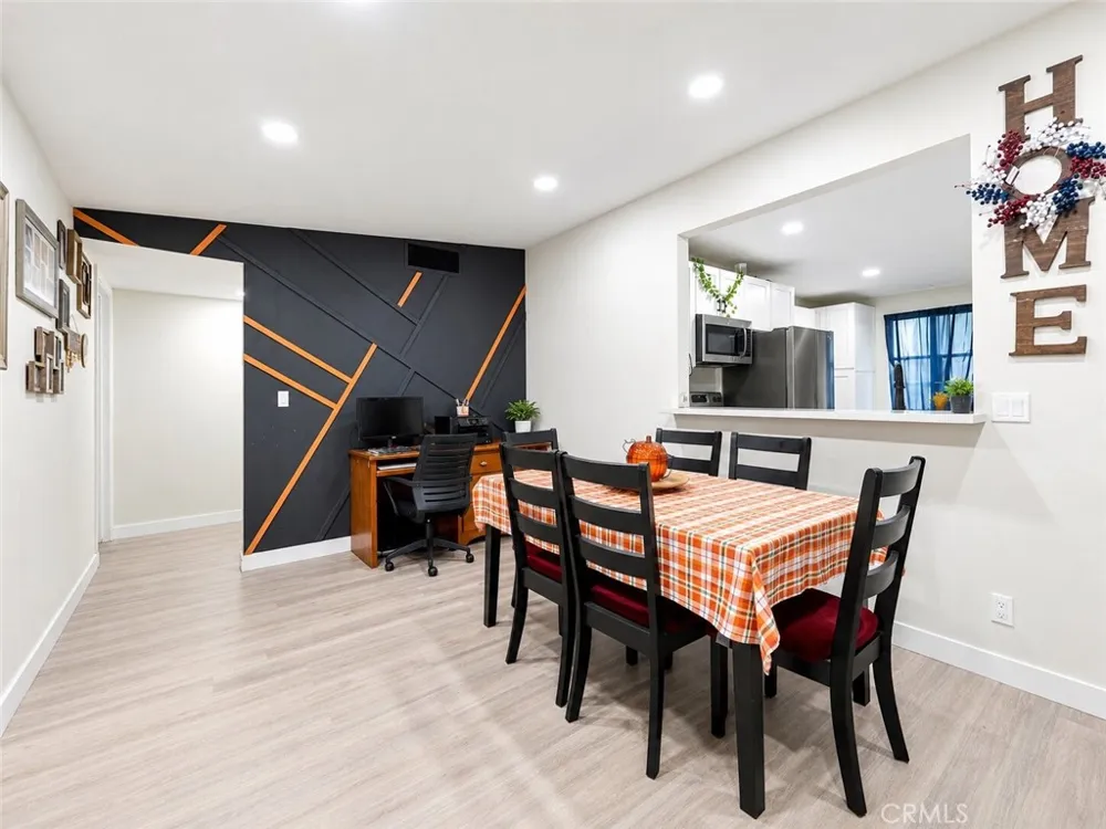 11155 Foxdale Desert Hot Springs, CA 92240