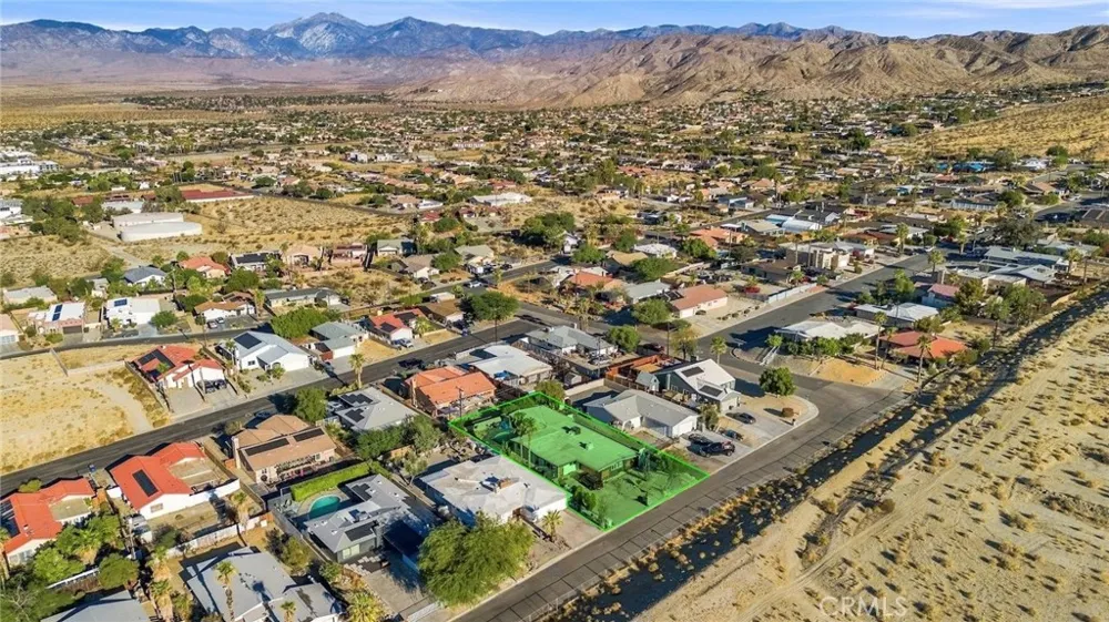 11155 Foxdale Desert Hot Springs, CA 92240