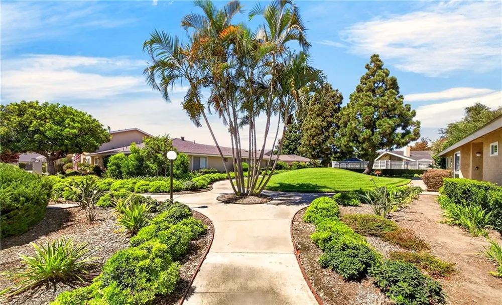 12114 Stonegate Lane Garden Grove, CA 92845