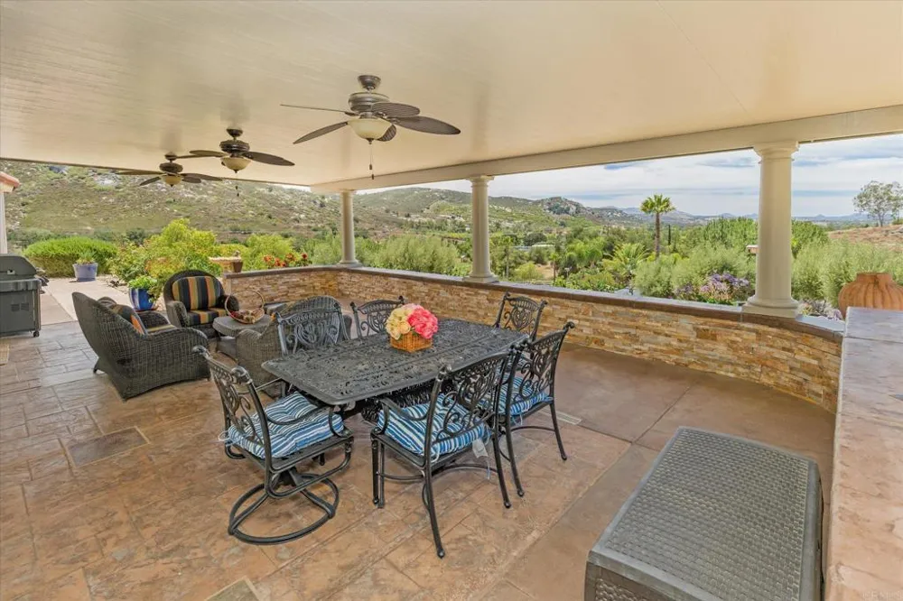 23131 Stokes Road Ramona, CA 92065