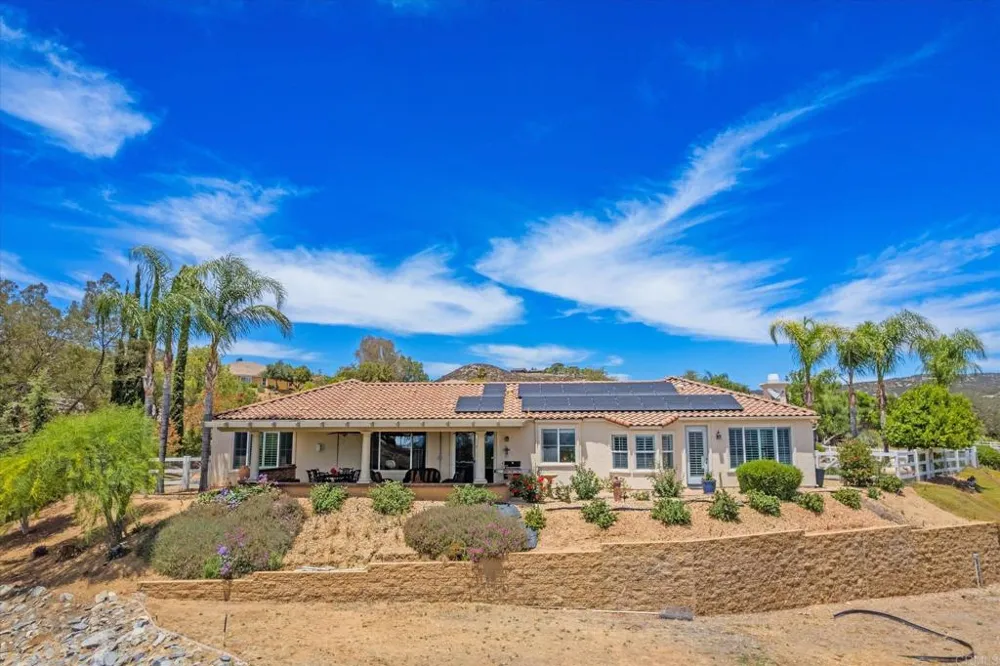 23131 Stokes Road Ramona, CA 92065