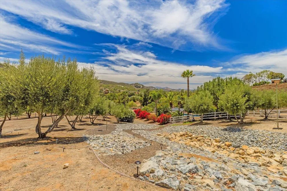 23131 Stokes Road Ramona, CA 92065