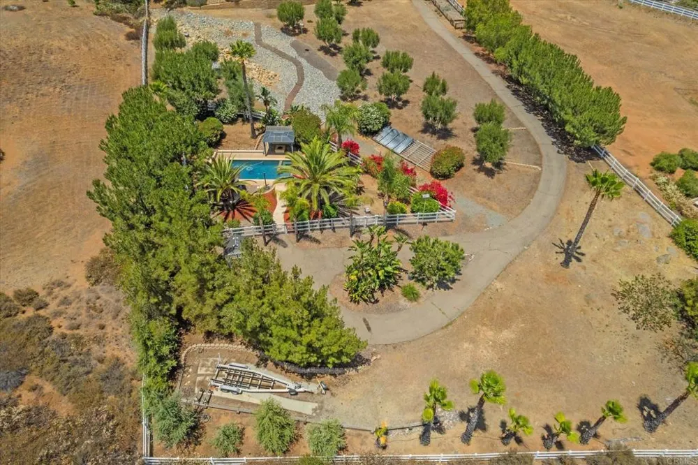 23131 Stokes Road Ramona, CA 92065