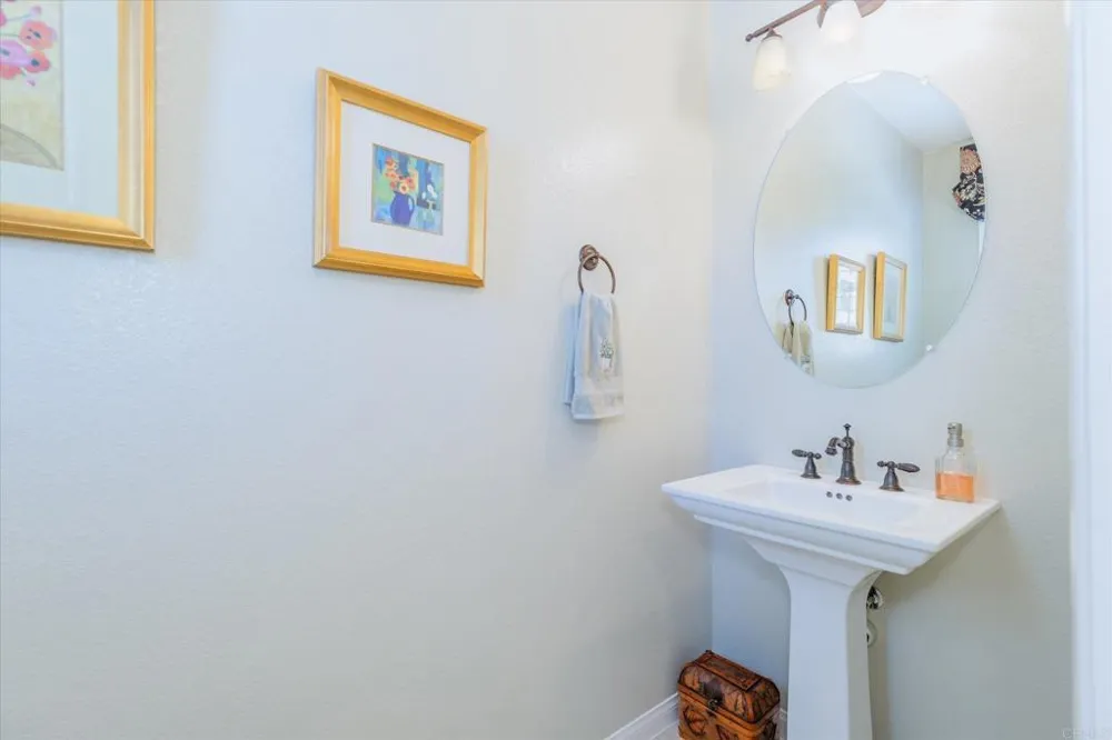 23131 Stokes Road Ramona, CA 92065