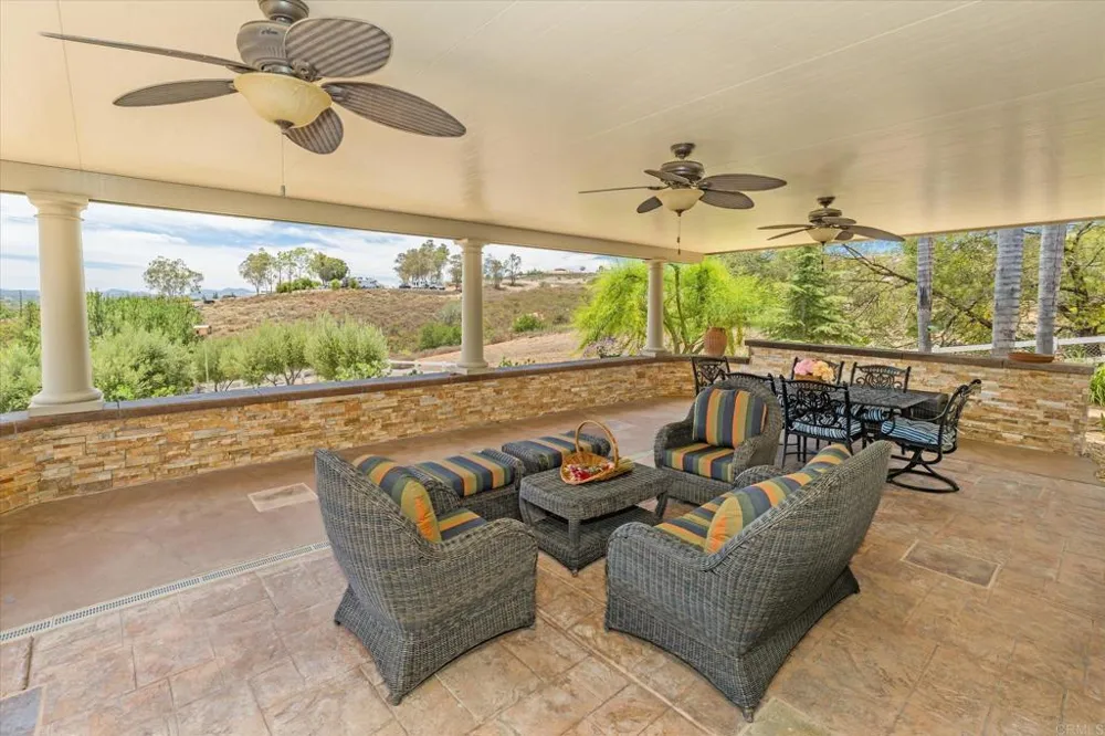 23131 Stokes Road Ramona, CA 92065