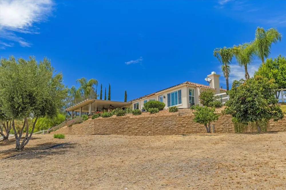 23131 Stokes Road Ramona, CA 92065