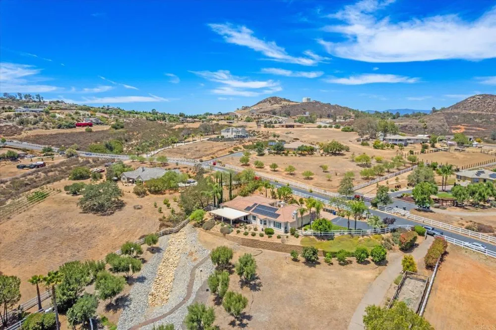 23131 Stokes Road Ramona, CA 92065