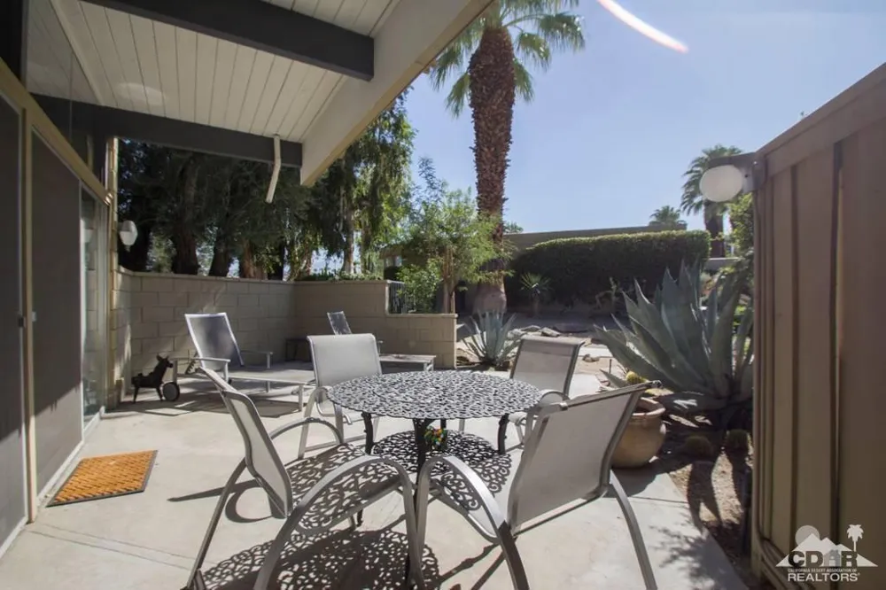 261 Sandpiper Street Palm Desert, CA 92260