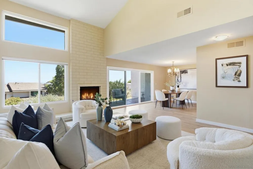 6547 Caminito Catalan La Jolla, CA 92037