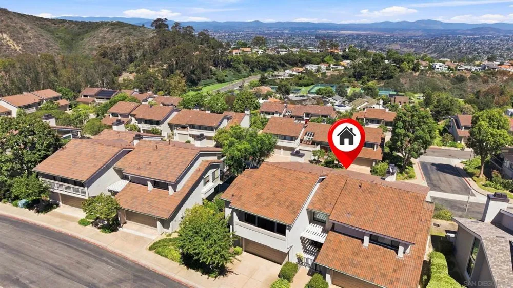 6547 Caminito Catalan La Jolla, CA 92037