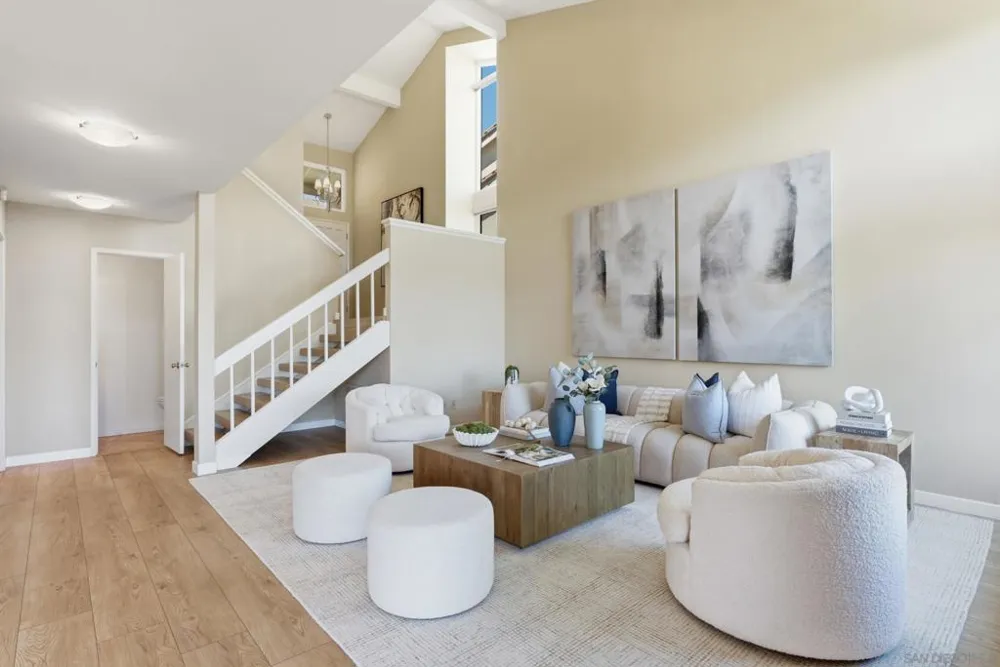 6547 Caminito Catalan La Jolla, CA 92037