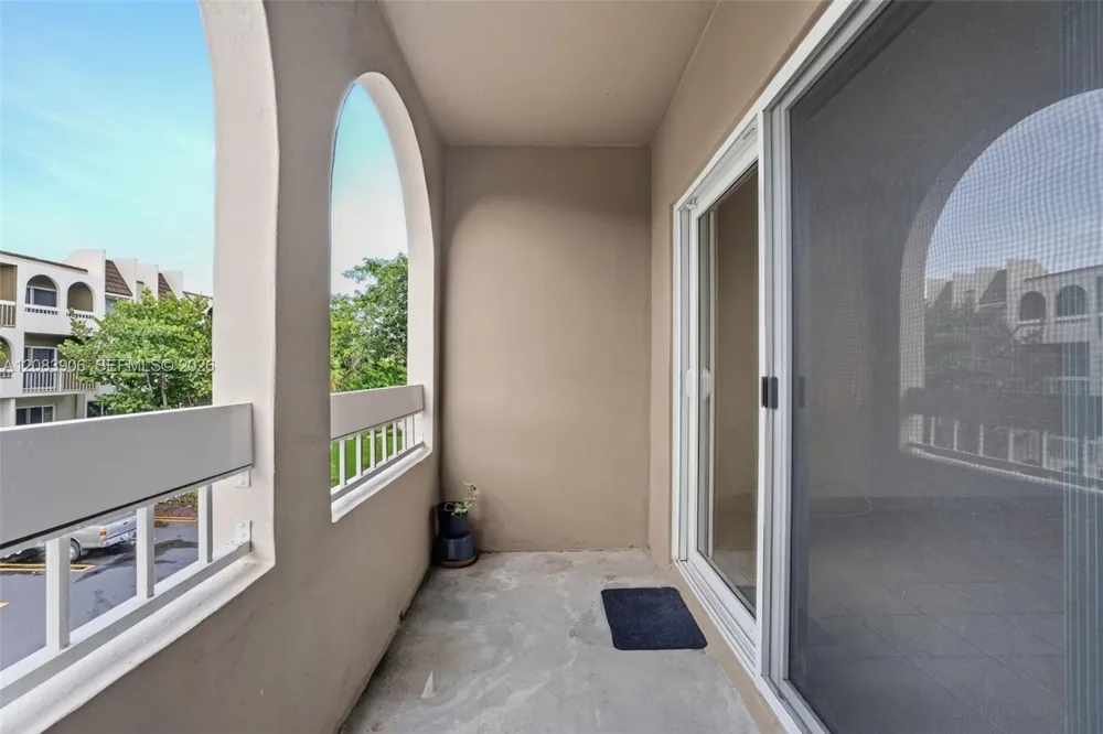 7740 Camino Real #G-306 Miami, FL 33143