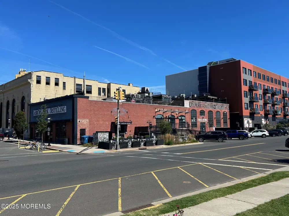 3 5th Avenue #Unit #408 Neptune City, NJ 07753