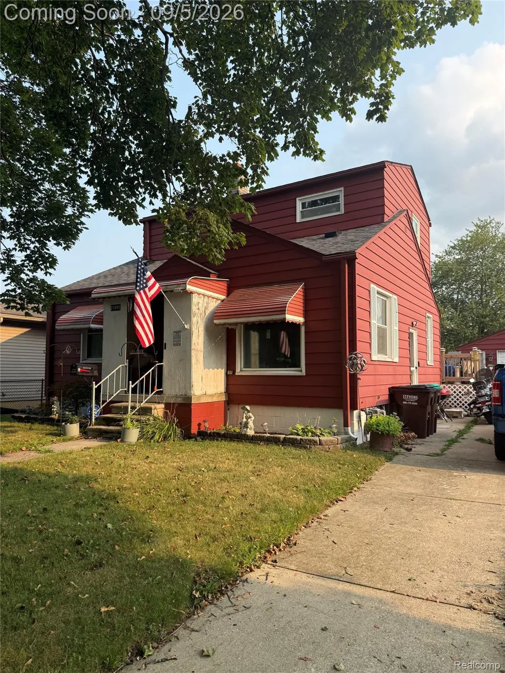 21945 Roosevelt Street Rockwood City, MI 48173
