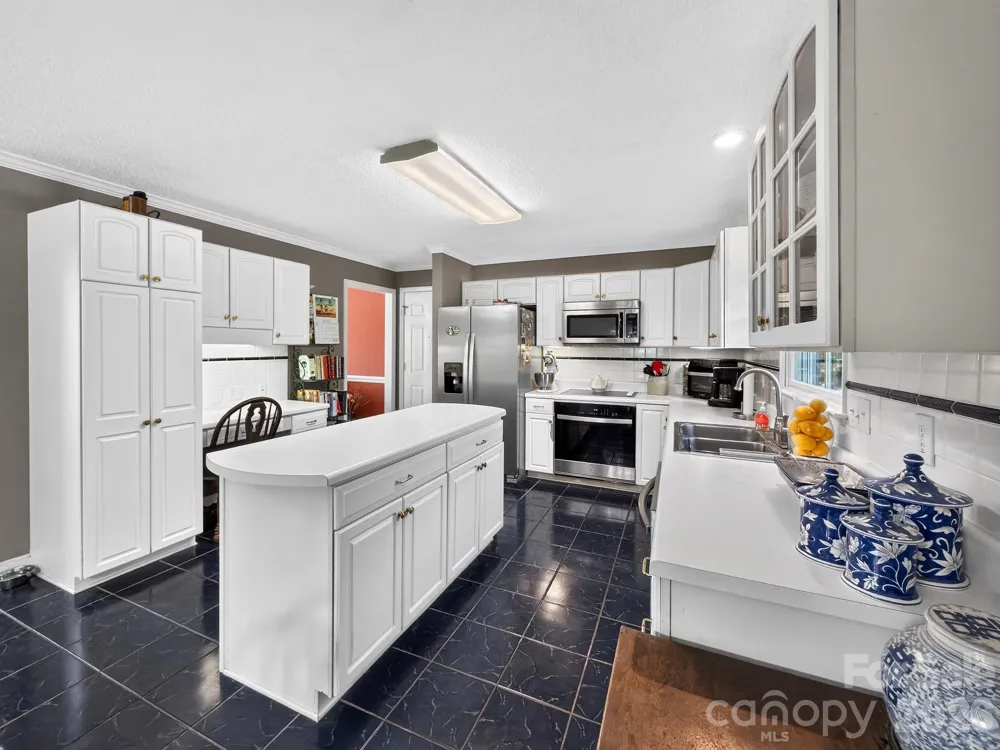 1186 Morningstar Lake Road Forest City, NC 28043