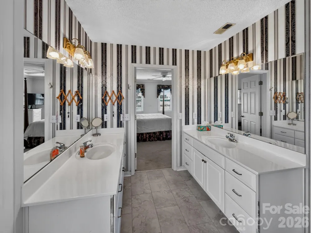 1186 Morningstar Lake Road Forest City, NC 28043
