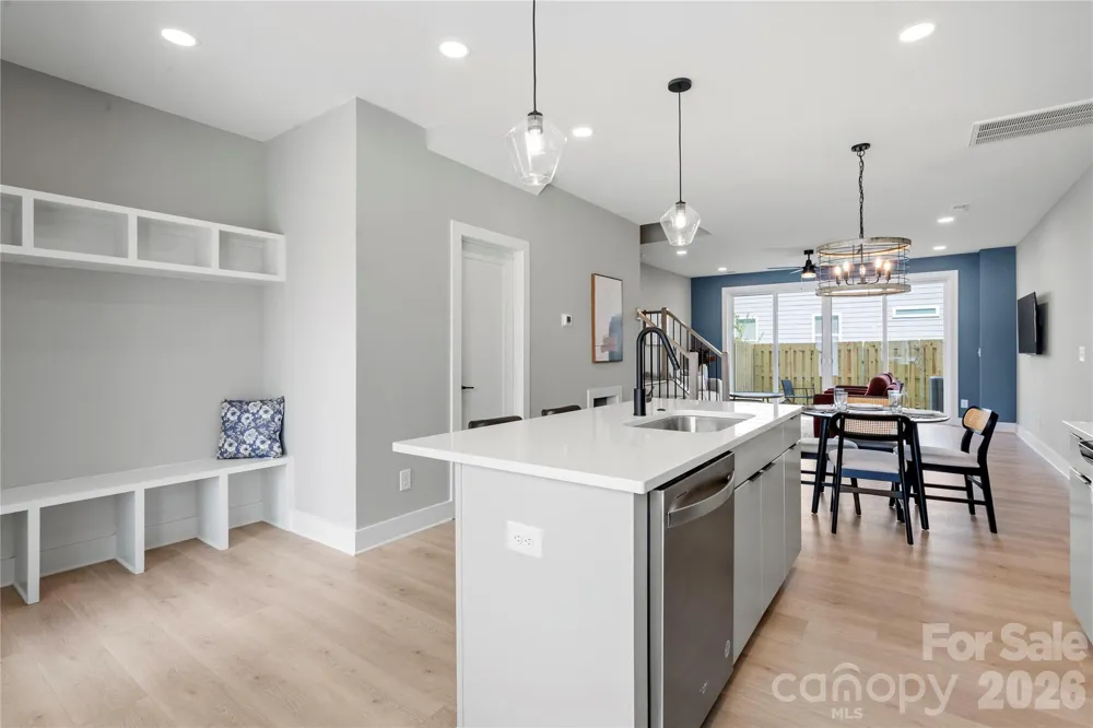246 Freeland Lane Charlotte, NC 28217