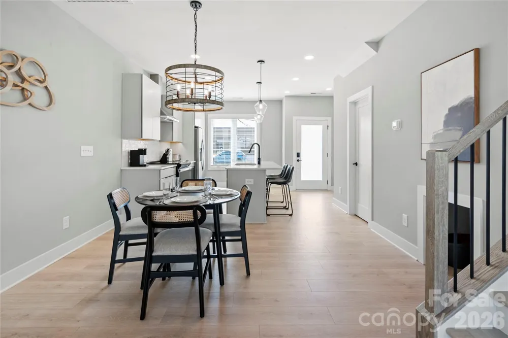 246 Freeland Lane Charlotte, NC 28217
