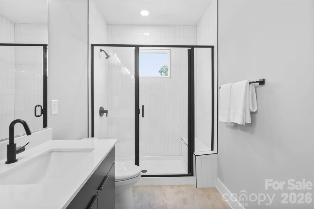 246 Freeland Lane Charlotte, NC 28217
