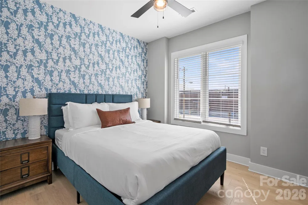 246 Freeland Lane Charlotte, NC 28217