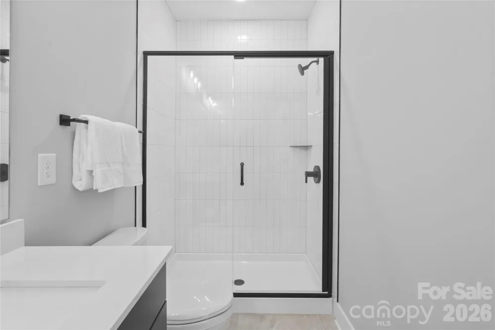 246 Freeland Lane Charlotte, NC 28217