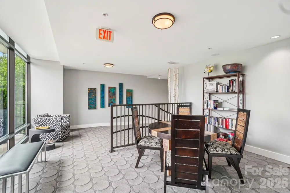 60 Market Street #702 Asheville, NC 28801