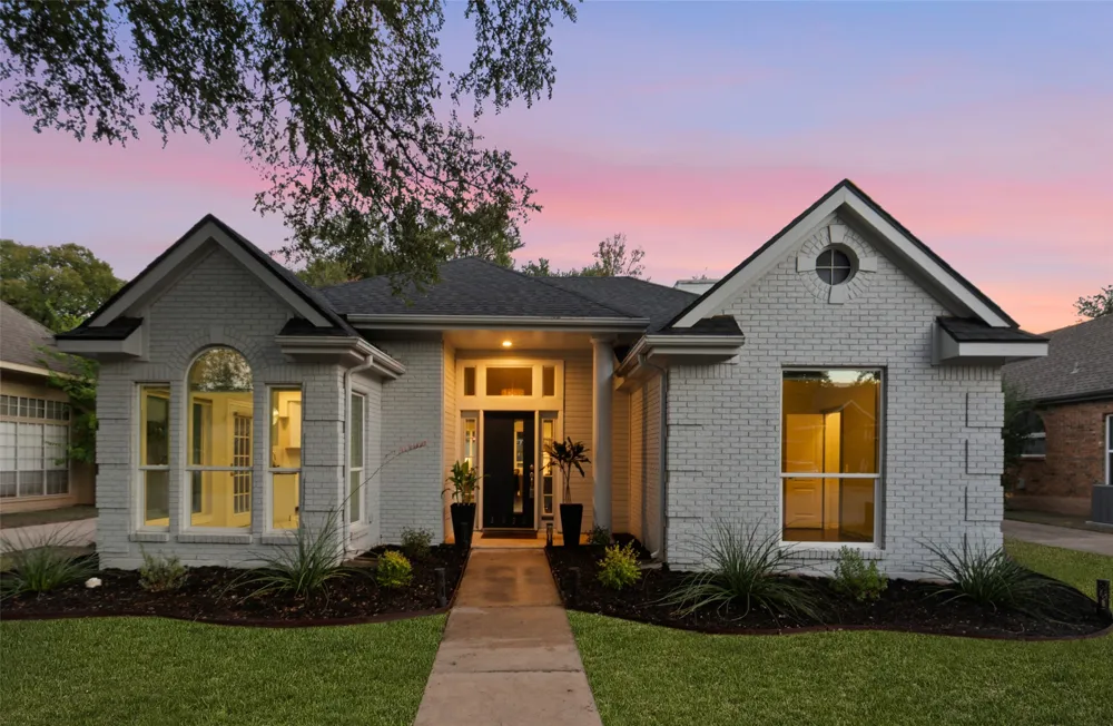 3031 Sesbania Drive Austin, TX 78748