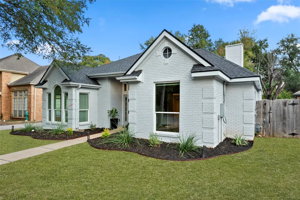 3031 Sesbania Drive Austin, TX 78748