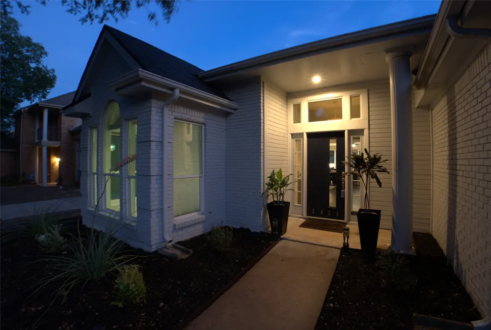 3031 Sesbania Drive Austin, TX 78748