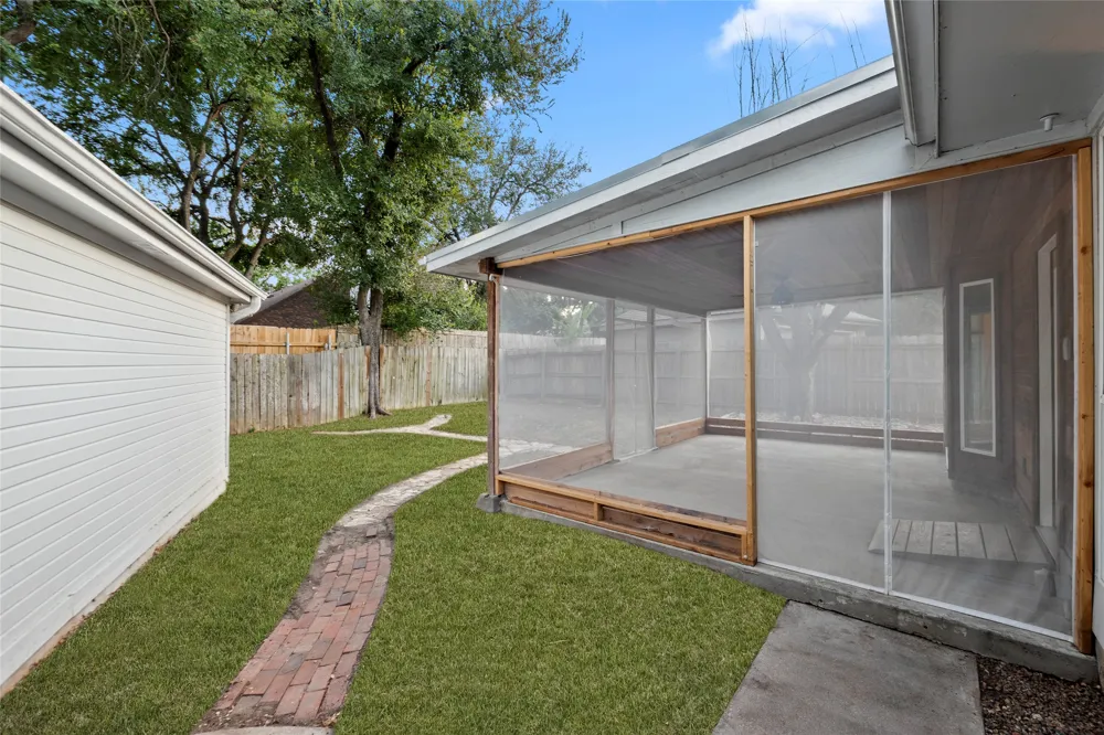 3031 Sesbania Drive Austin, TX 78748