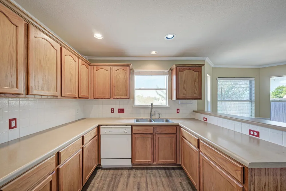 903 Estate Drive Hutto, TX 78634