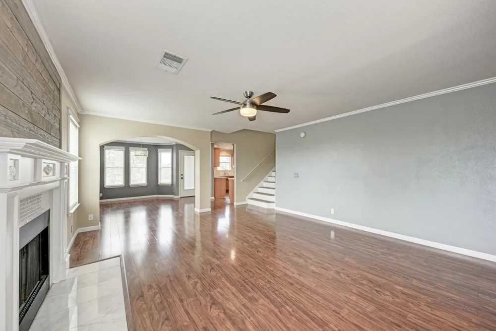 903 Estate Drive Hutto, TX 78634