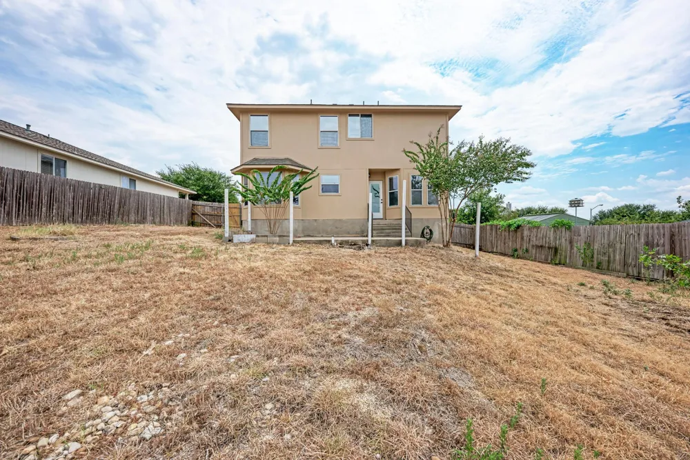 903 Estate Drive Hutto, TX 78634