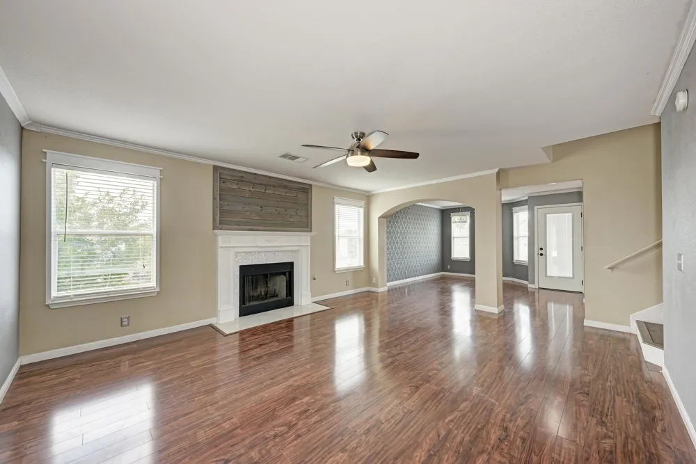 903 Estate Drive Hutto, TX 78634
