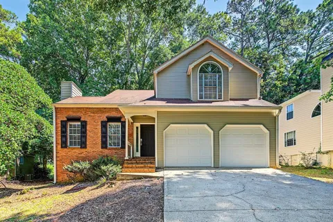 1009 Cobb Place Manor Drive