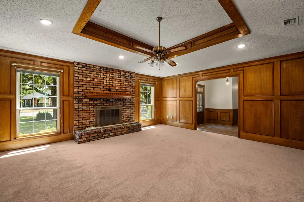 2206 Meadowview Drive Caddo Mills, TX 75135