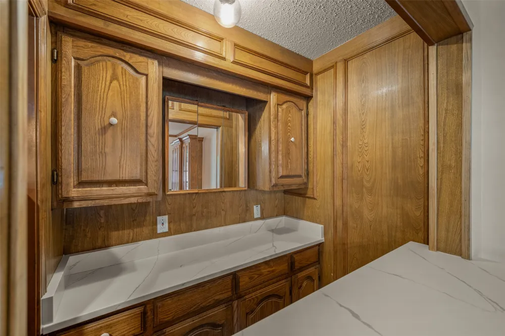 2206 Meadowview Drive Caddo Mills, TX 75135