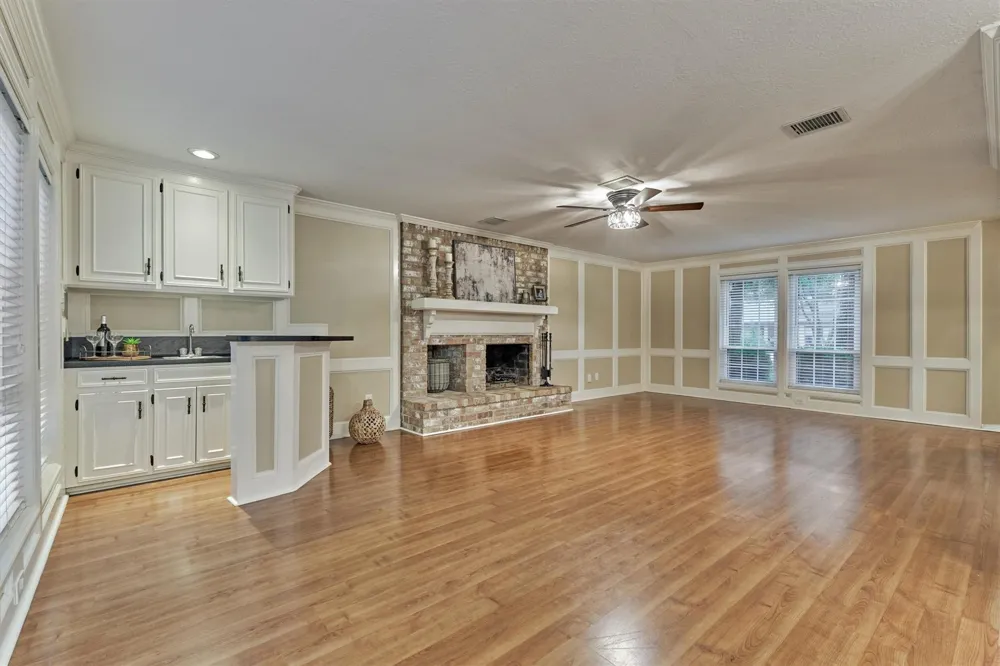 12 Thimbleberry Court The Woodlands, TX 77380