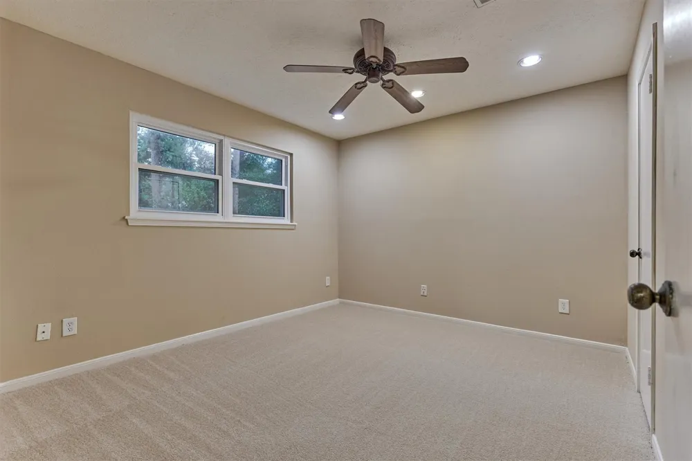 12 Thimbleberry Court The Woodlands, TX 77380