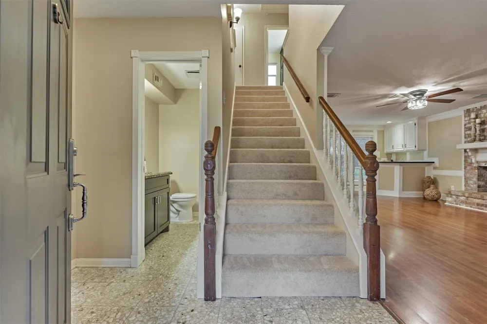 12 Thimbleberry Court The Woodlands, TX 77380