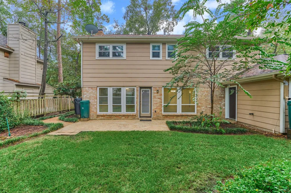 12 Thimbleberry Court The Woodlands, TX 77380
