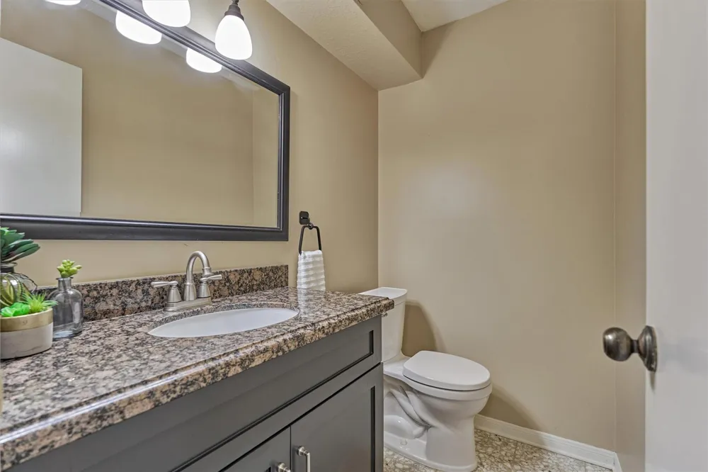 12 Thimbleberry Court The Woodlands, TX 77380