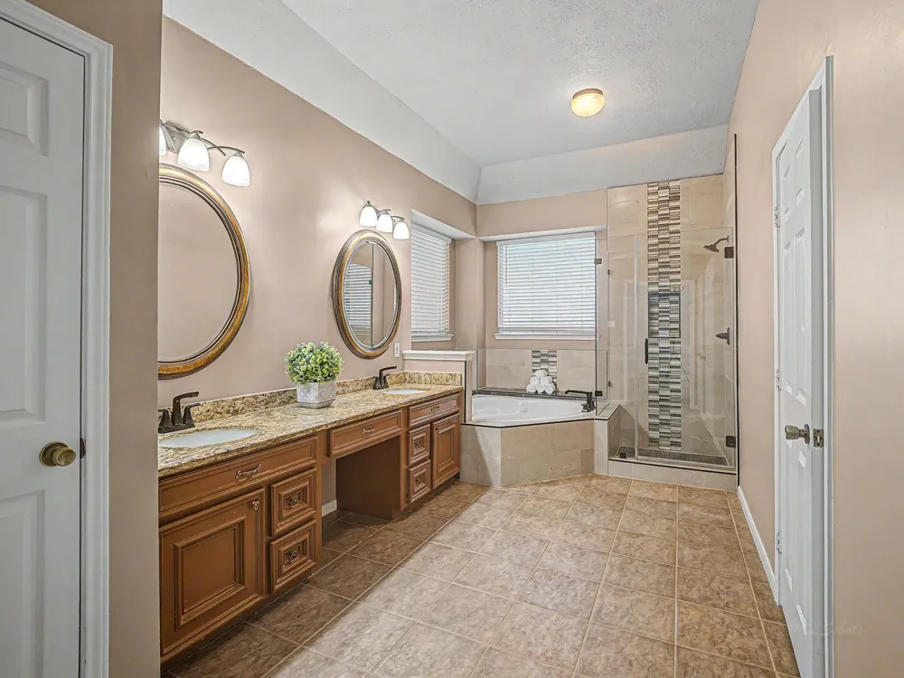 1643 Park Harbor Estates Drive Houston, TX 77084