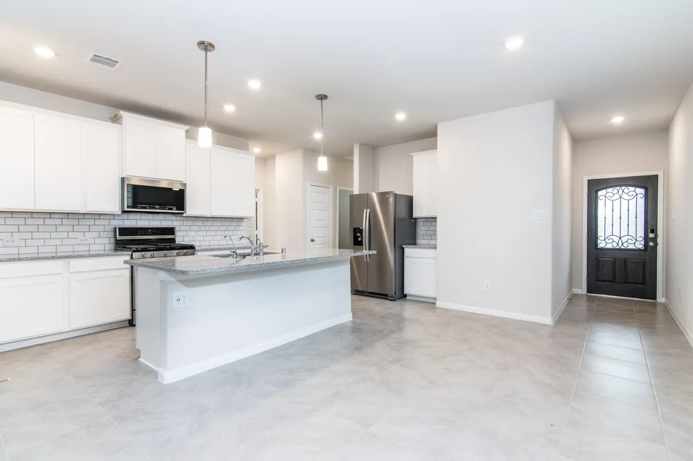 18499 Sunrise Maple Drive Conroe, TX 77316