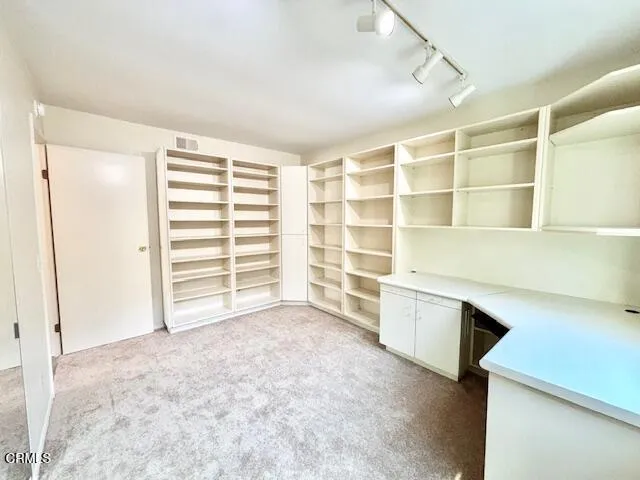 2556 Neptune Place Port Hueneme, CA 93041